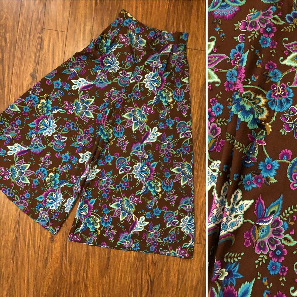 Vintage Late 60’s Paisley Gaucho Pants